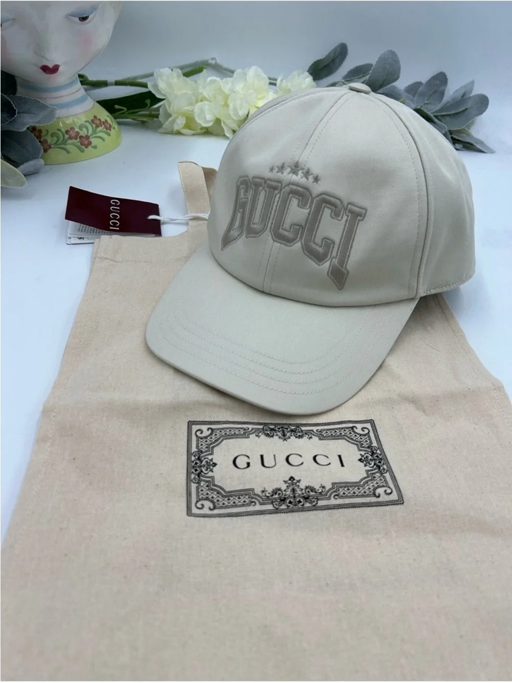 Unisex, Gucci, cotton embroidered logo baseball cap size medium adjustable